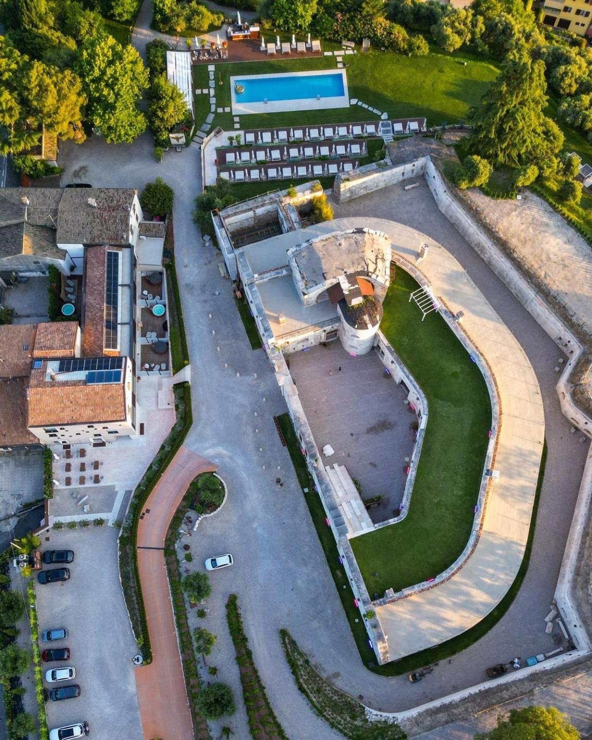 Relais Forte Benedek Wine & Spa - Adults Only Pastrengo Bagian luar foto